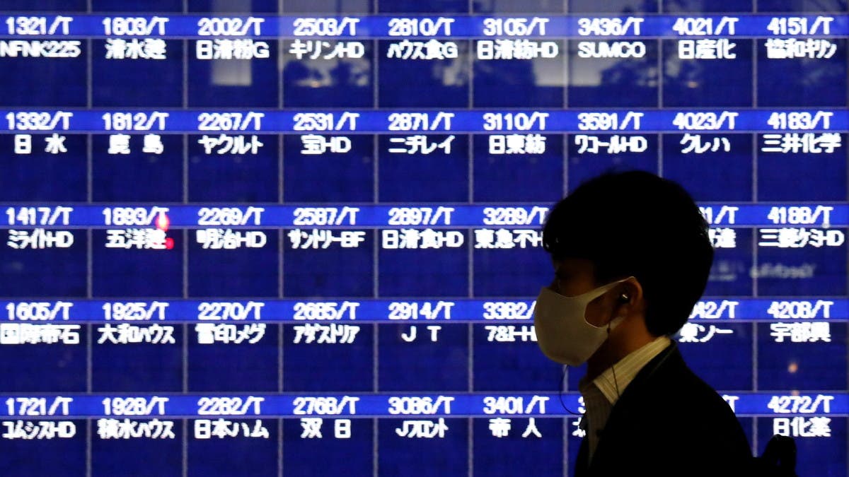 الأسهم اليابانية تقتفي أثر “وول ستريت” والمخاوف حيال الصين تكبح الصعود