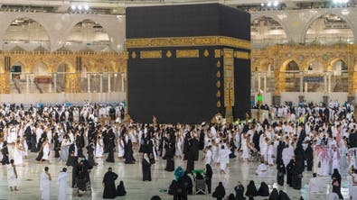 Saudi Arabia clarifies Umrah visa, quarantine requirements