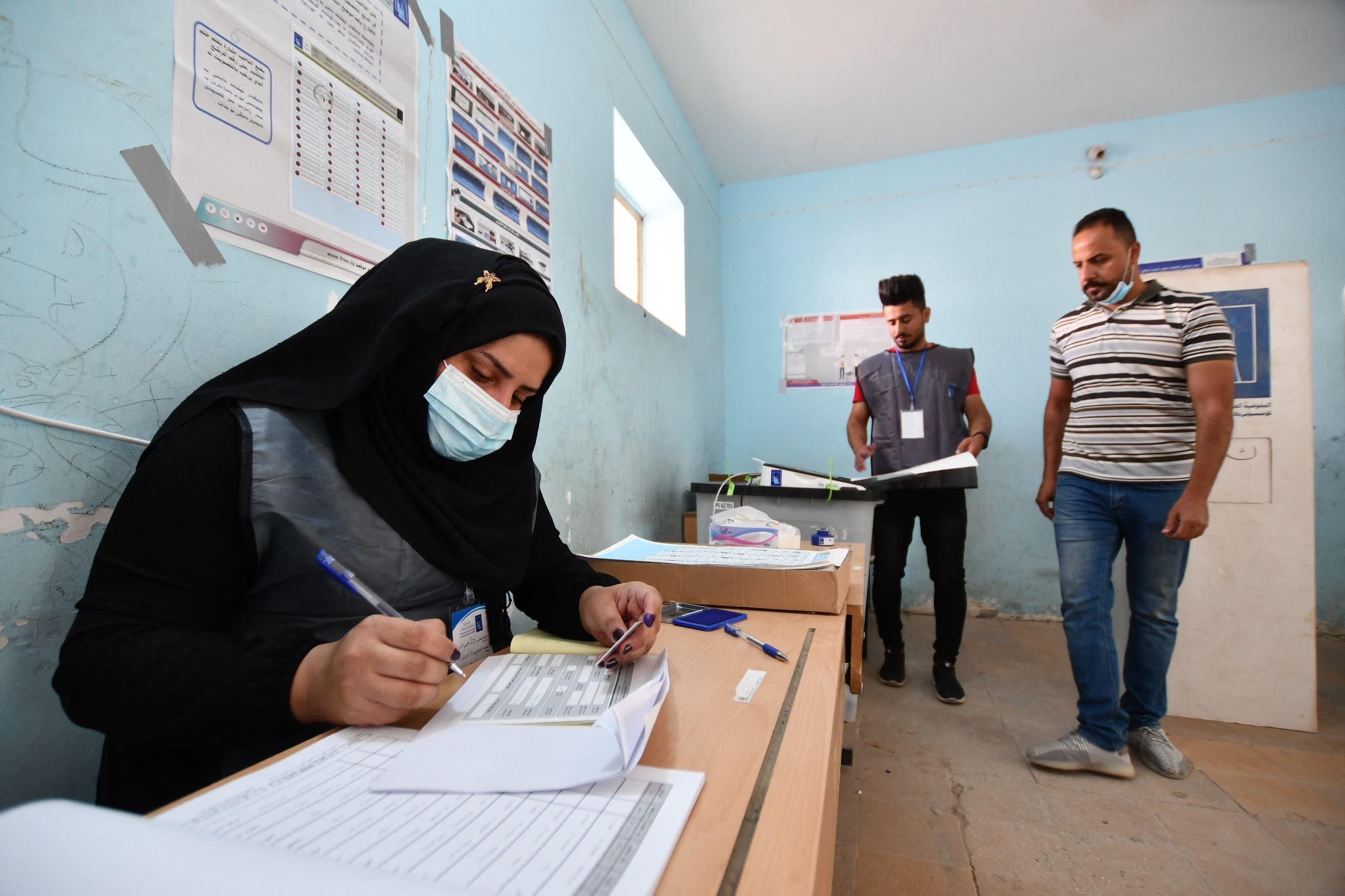مرکز رای گیری در عراق