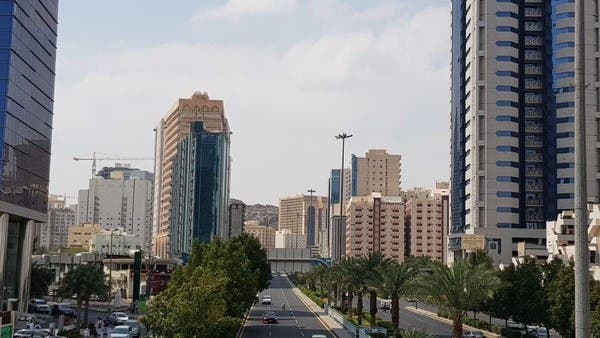 200 شركة عمرة و250 ألف غرفة فندقية تستقبل المعتمرين - العربية