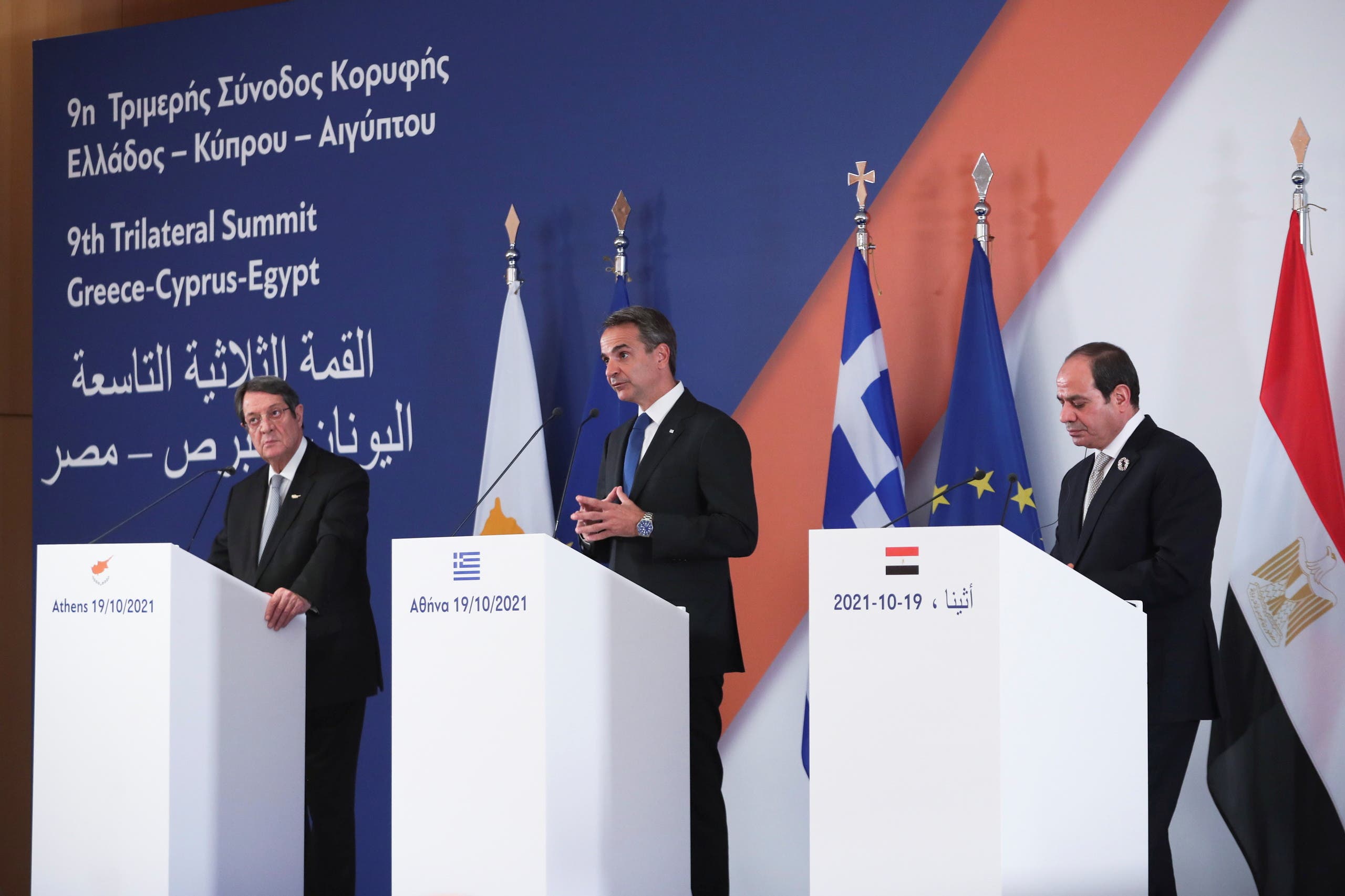 زعماء مصر واليونان وقبرص عند الإعلان عن توقيع الاتفاق حول الطاقة الثلاثاء
