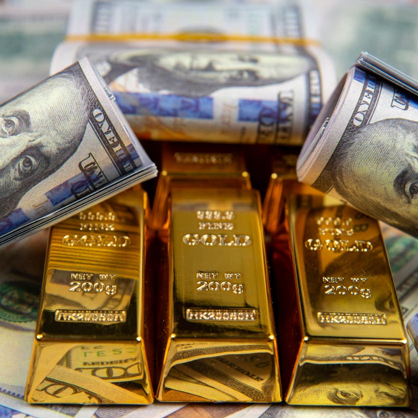 الذهب تحت الضغط بسبب قوة الدولار والحذر قبل اجتماع الفيدرالي
