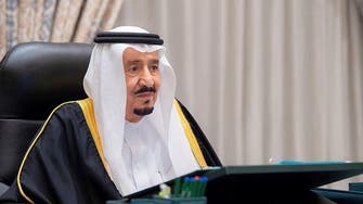 السعودية.. تمديد صلاحية الإقامات والتأشيرات آلياً دون رسوم