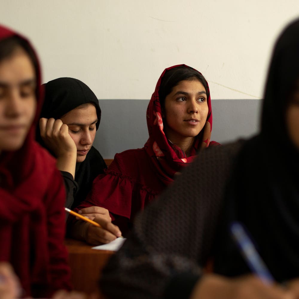 1000px x 1000px - Afghanistan's Taliban promise progress on girls' schooling soon | Al  Arabiya English