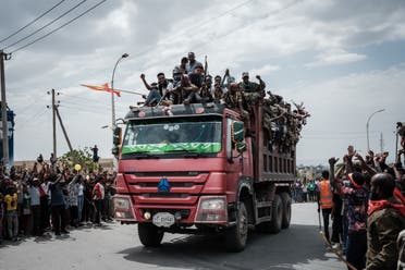 عناصر من جبهة تحرير تيغراي في ميكيلي عاصمة الإقليم في يونيو الماضي