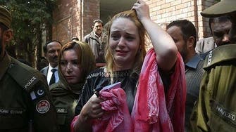 Czech model imprisoned in Pakistan for drug trafficking acquitted
