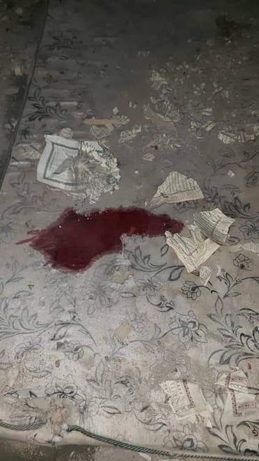 دماء ضحايا قصف حوثي على مأرب