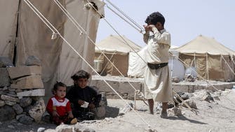 ميليشيا الحوثي تستهدف مخيماً للنازحين بمأرب.. يأوي أطفالاً