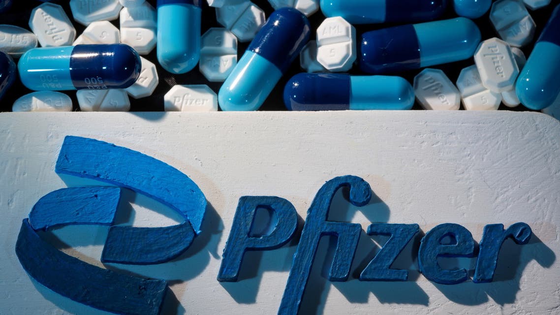 A 3D printed Pfizer logo is placed near medicines from the same manufacturer in this illustration taken September 29, 2021. (File Photo: Reuters)