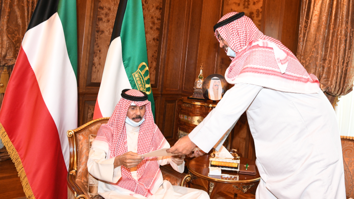 رئيس الحكومة الكويتية يقدم استقالته إلى أمير البلاد (كونا)