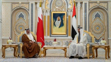 Bahrain’s Prince Salman bin Hamad Al Khalifa and Abu Dhabi’s Crown Prince Sheikh Mohamed bin Zayed Al Nahyan. (Twitter)