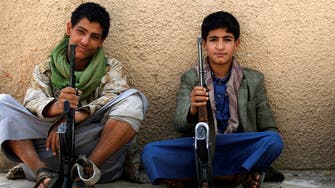الإرياني: الحوثيون يستغلون الأطفال في نقل الأسلحة والذخائر