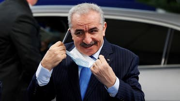Palestinian PM Mohammad Shtayyeh arrives for the UN Climate Change Conference (COP26) in Glasgow, Nov. 1, 2021. (Reuters)