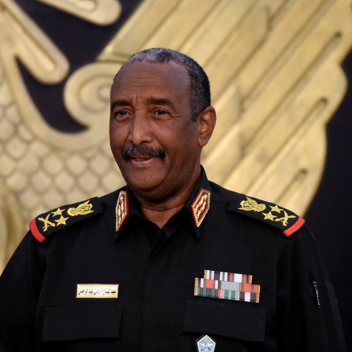 السودان.. البرهان يسمي 15 وزيرا في الحكومة الجديدة