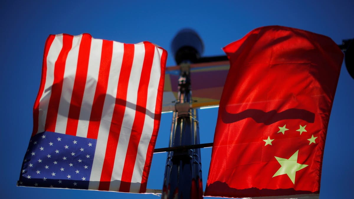 الصين: سنرد على قيود التأشيرات الأميركية