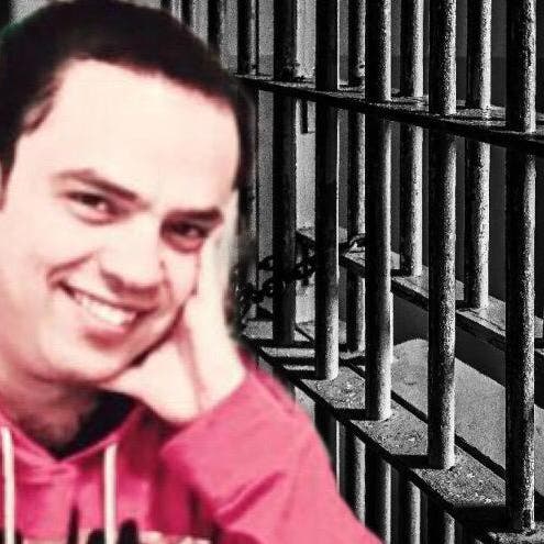 سجين سياسي إيراني يتعرض للتعذيب لفضحه مقتل زميله
