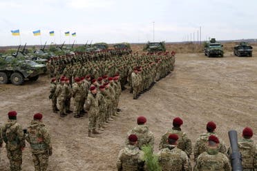 تدريبات عسكرية لجنود من القوات الجوية الأوكرانية بمنطقة جيتومير (أرشيفية من رويترز)