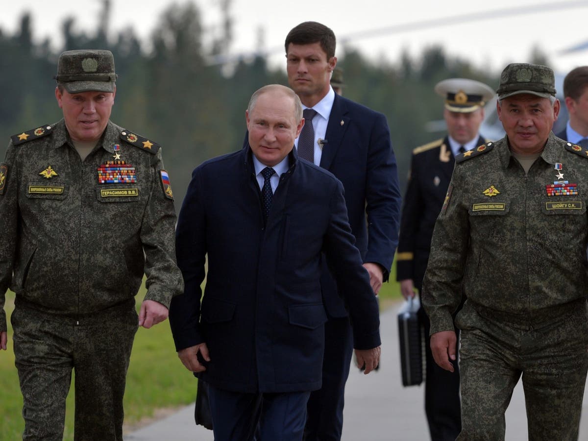 Russia will invade Ukraine in new year, says Kiev&#39;s chief of defense intelligence | Al Arabiya English
