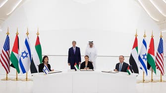 توقيع اتفاقية بين الإمارات والأردن وإسرائيل لتعزيز إنتاج الكهرباء وتحلية المياه