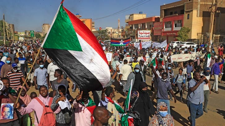 Thousands of Sudanese take to the streets against deal between PM Hamdok and military