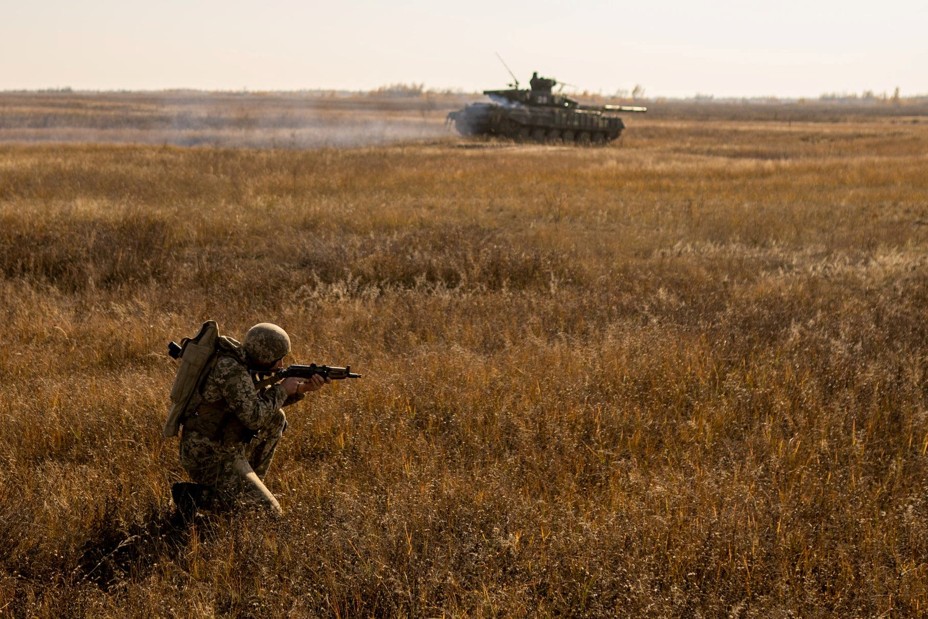 مناورات أوكرانية على الحدود الروسية هذا الشهر