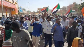 تظاهرات گسترده سودانی‌ها در مقابل کاخ ریاست جمهوری در خارطوم