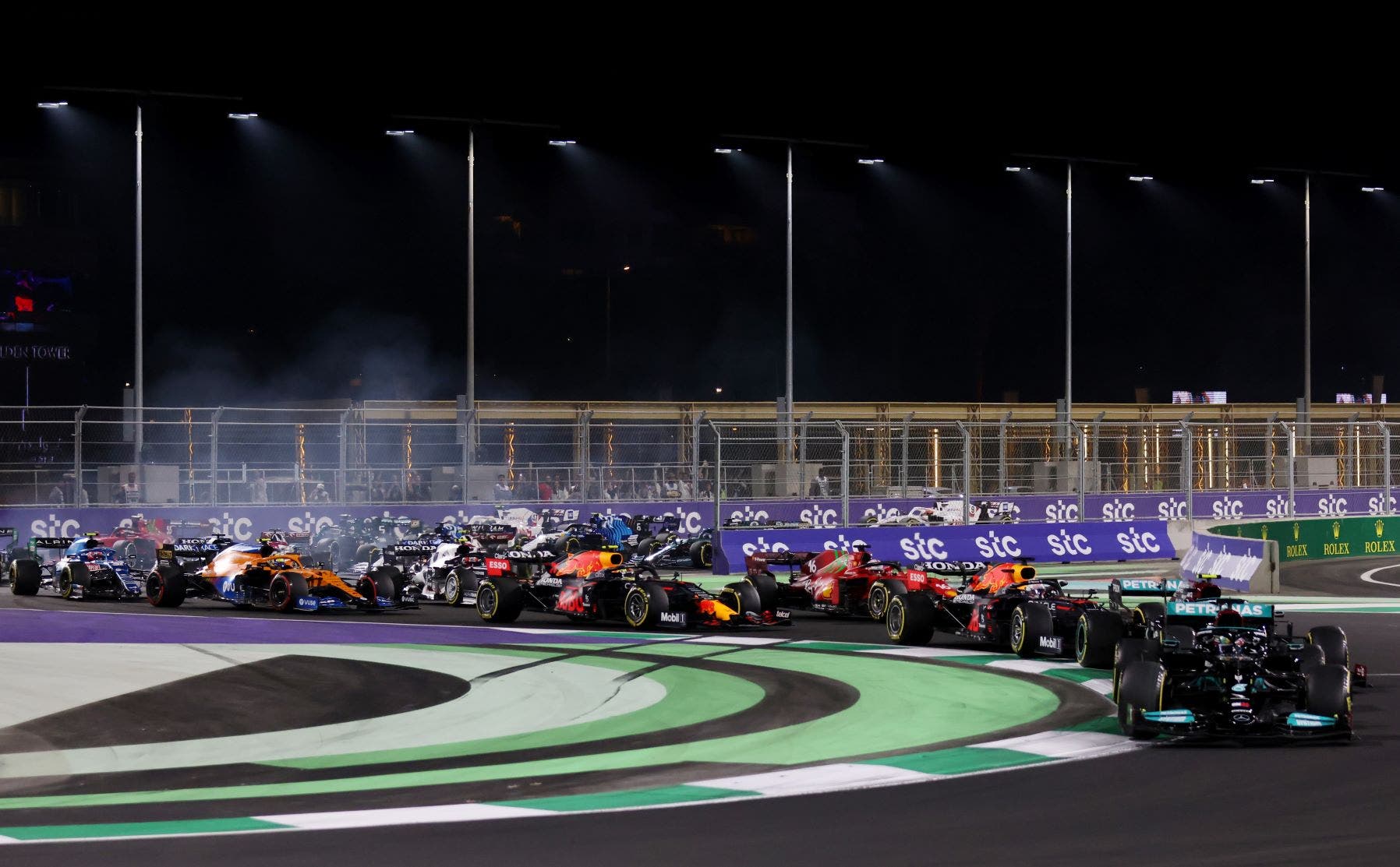 Saudi Arabian Grand Prix at Jeddah Corniche Circuit, Jeddah, Saudi Arabia. General view at the start of the race. (Reuters)