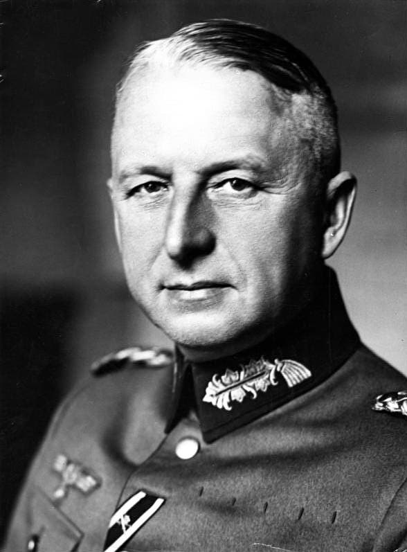 A picture of German General Manstein