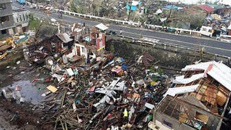 صور صاعقة من الفلبين.. إعصار يقتل العشرات ويشرد مئات الآلاف