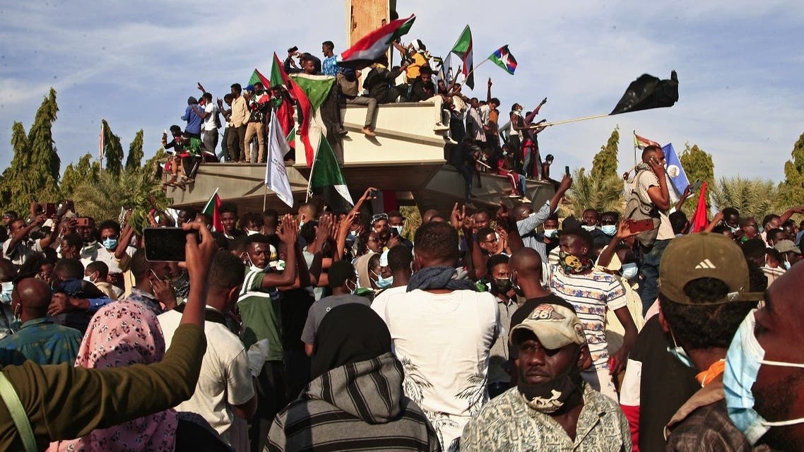 Sudanese demonstrators rally to mark three years since the start of mass demonstrations that led to the ouster of strongman Omar al-Bashir, Dec. 19, 2021. (AFP)