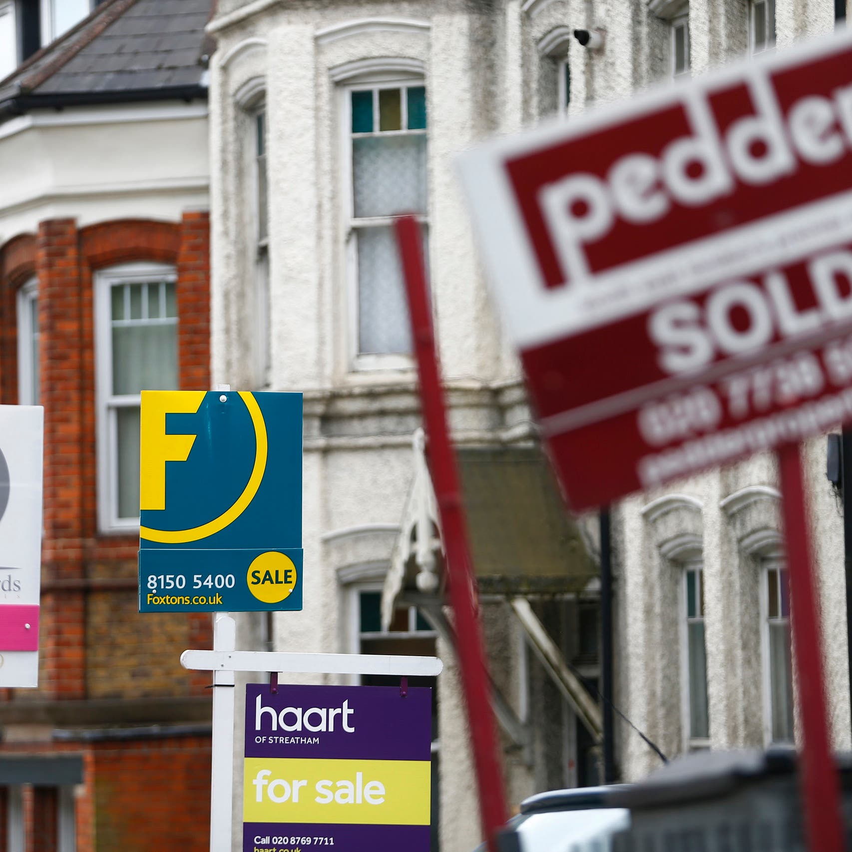 أسعار العقارات السكنية في بريطانيا تسجل أكبر ارتفاع في 15 عاماً