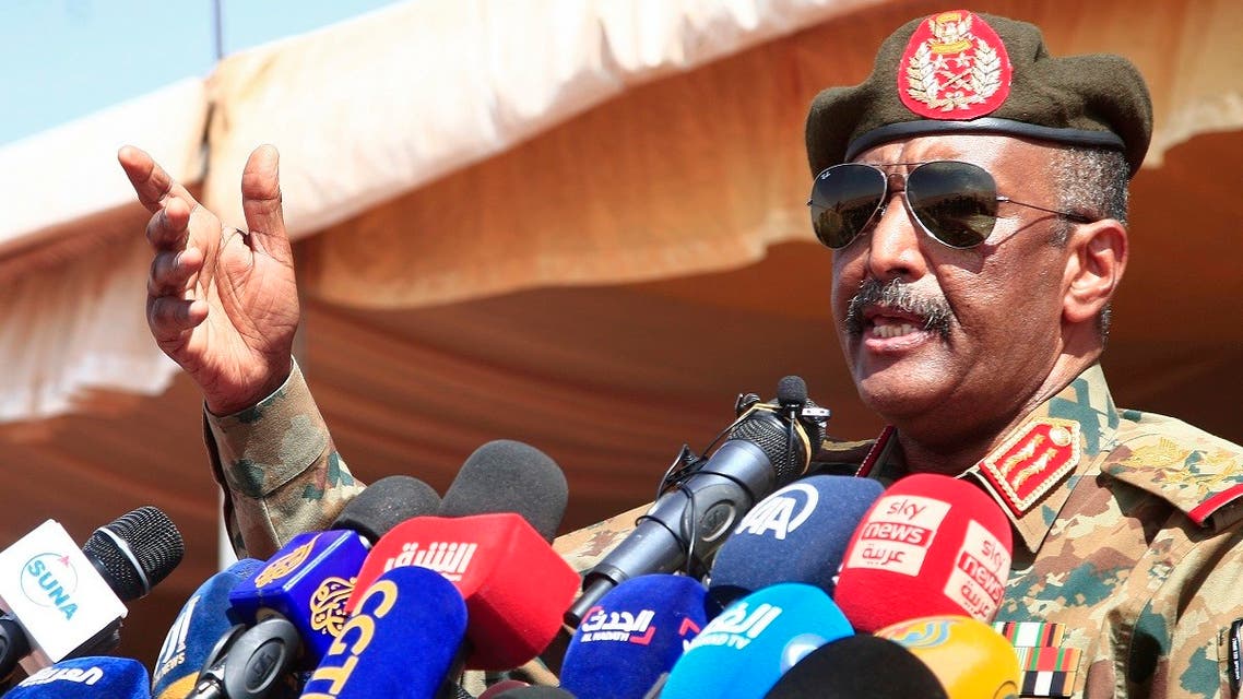 Sudan's top general Abdel Fattah al-Burhan speaks as he attends the conclusion of a military exercise in the northern Nile River State, Dec. 8, 2021. (AFP) 