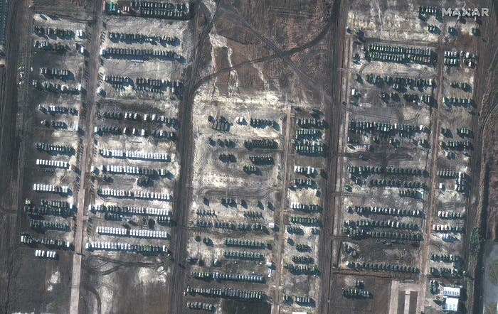 صور قمر صناعي تظهر استمرار التعزيزات العسكرية الروسية قرب أوكرانيا