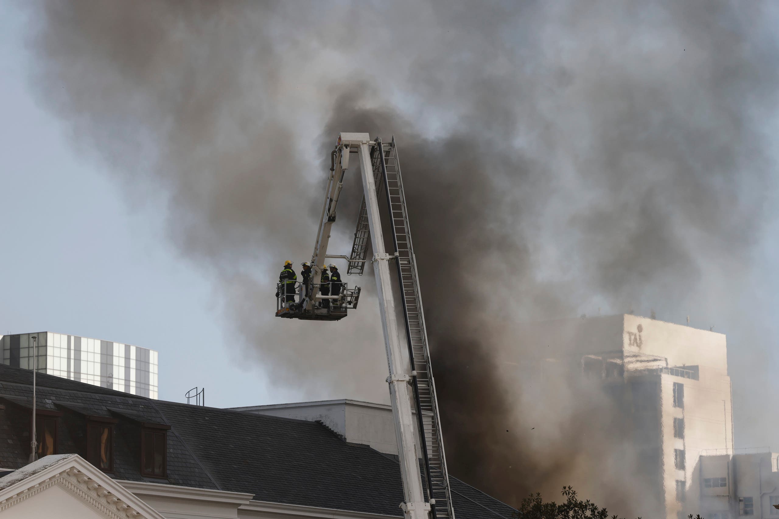 حريق برلمان جنوب إفريقيا - فرانس برس