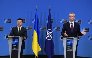  أمين عام حلف الناتو مع الرئيس الأوكراني في مؤتمر صحفي 16 ديسمبر 2021 (فرانس برس)