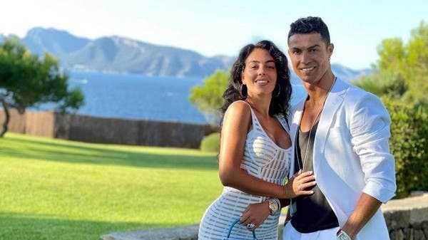 Its two heroes, Cristiano and Georgina.. in a luxury shop, a love story began that took over the world