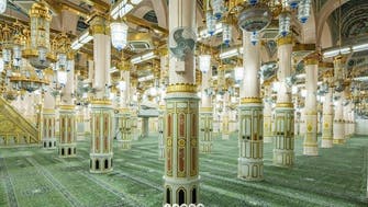 بالصور.. روعة تصميم أعمدة المسجد النبوي