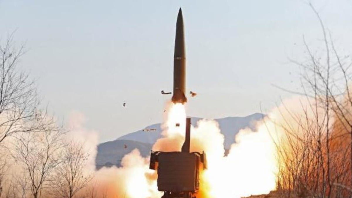 تجربة ثالثة مختلفة.. كوريا الشمالية تطلق صاروخين من قطار