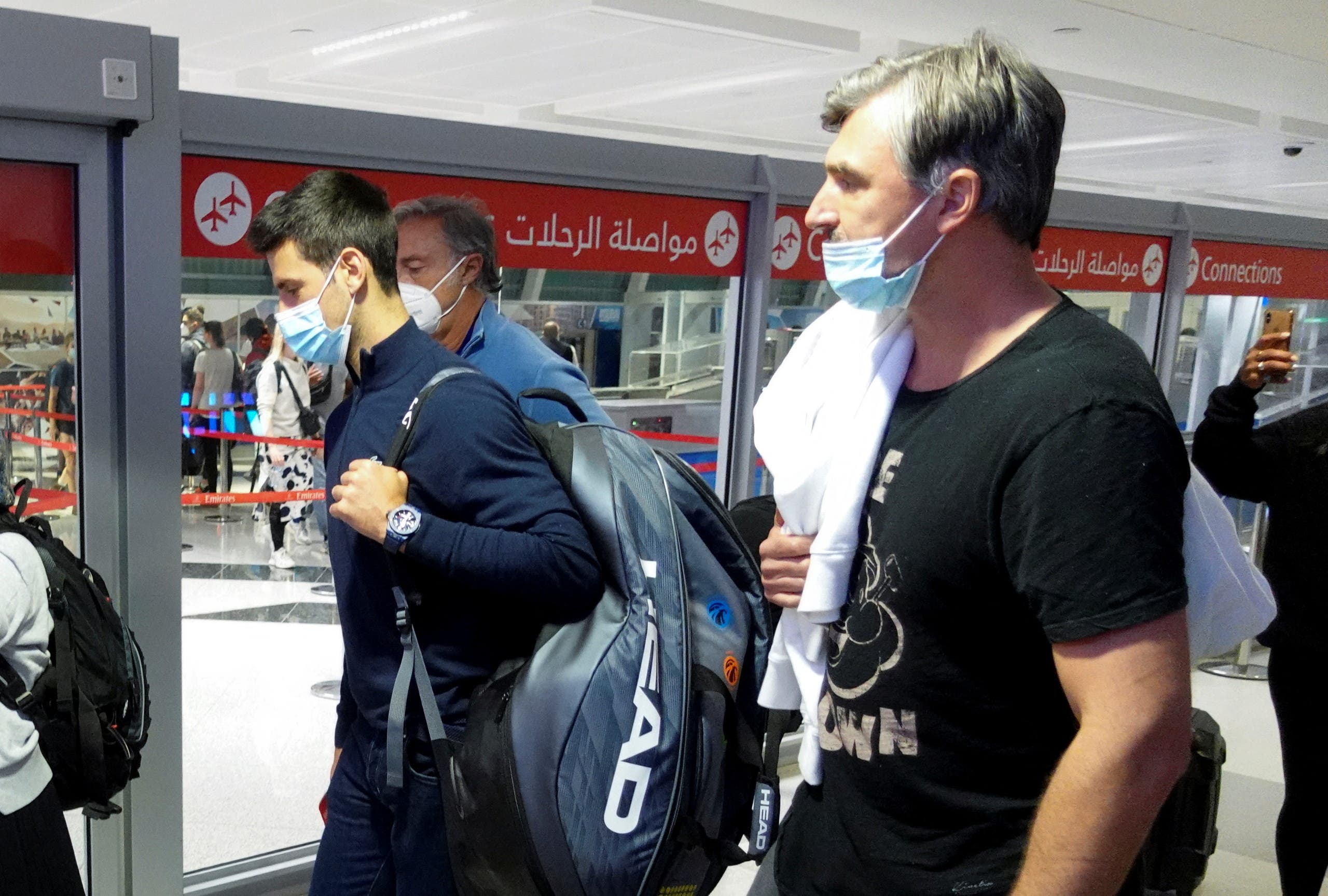 ديوكوفيتش يصل إلى دبي (رويترز)