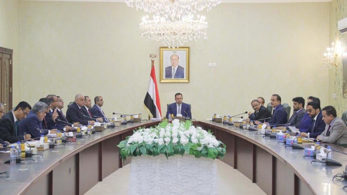 حكومة اليمن تتهم “الحوثي” بالهروب من استحقاقات السلام