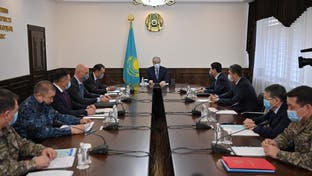 كازاخستان.. توكاييف يقيل وزير الدفاع ونزارباييف ينفي فراره