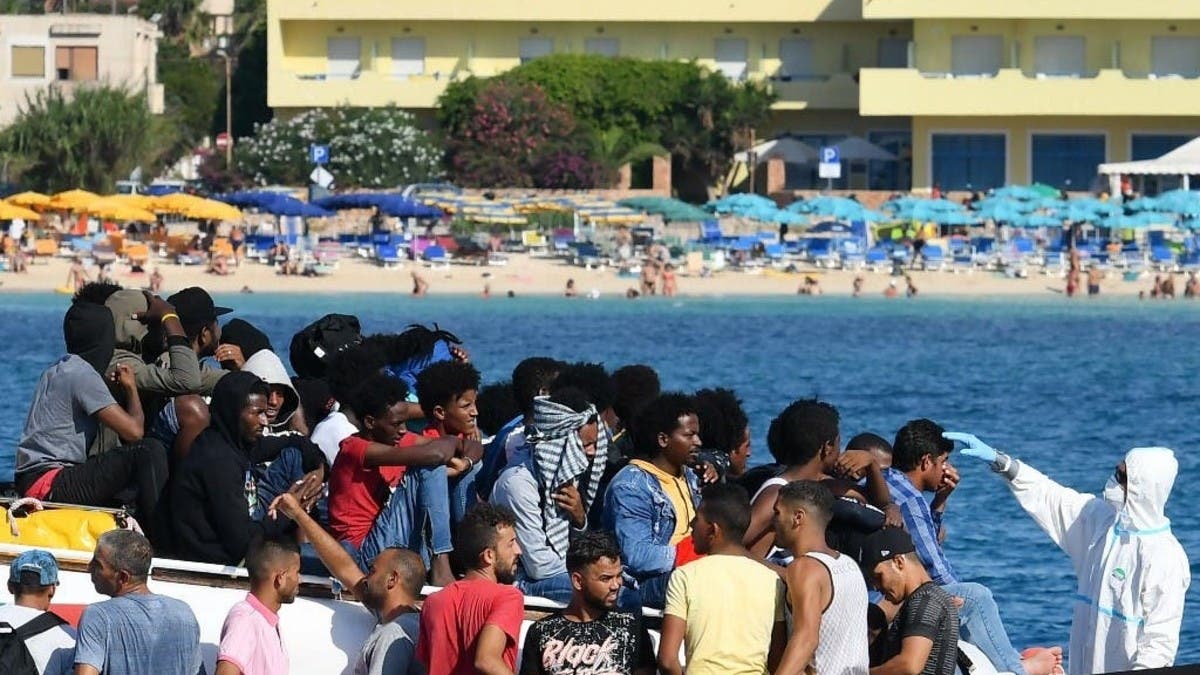 اعتراض أكثر من 500 مهاجر خلال إبحارهم من ليبيا إلى أوروبا