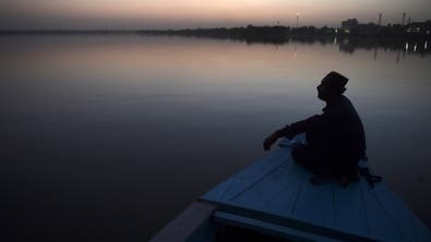 Two Pakistani fisherman drown, 10 missing after boats sink