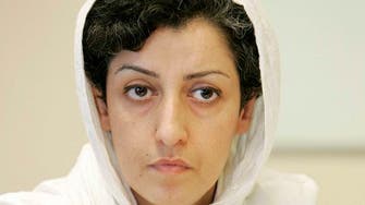 80 جلدة و8 سنوات سجن لناشطة إيرانية بمحاكمة استغرقت 5 دقائق