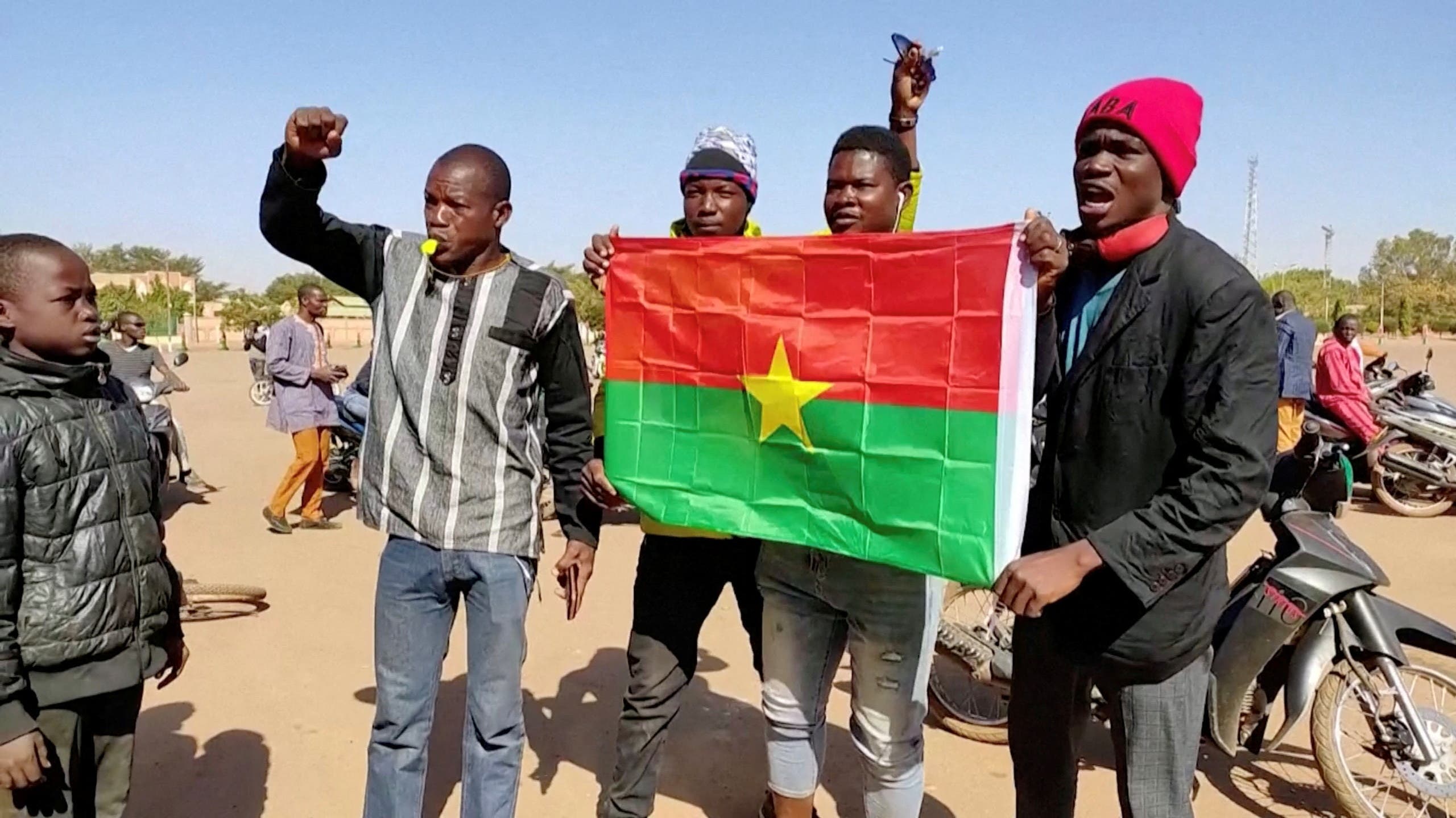مظاهرات داعة للجيش أمس في بوركينا فاسو