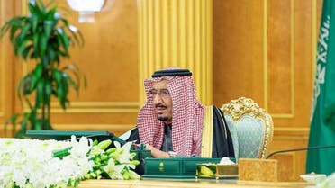 Saudi Arabia's King Salman bin Abdul Aziz heads the first in-person Cabinet meeting in Riyadh since COVID-19 disrupted activities globally. (SPA)
