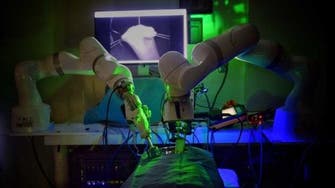 انتصار طبي جديد.. جراحة "روبوتية" لخنزير من دون تدخل بشري