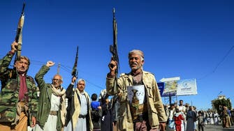 ميليشيات الحوثي تخنق آلاف اليمنيين.. حصار مطبق وألغام