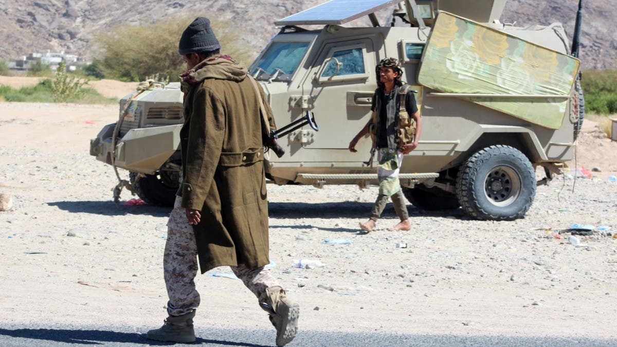 الحوثيون يواصلون هجومهم بمأرب ويستهدفون مخيما بصاروخ  بالسيتي
