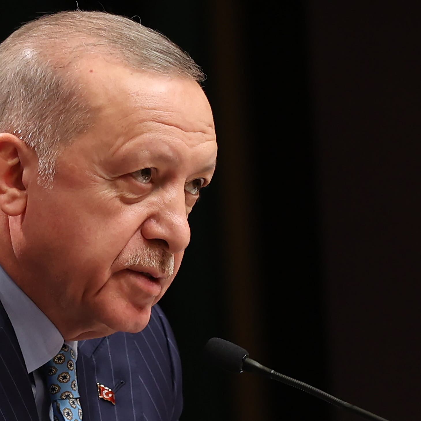 نائب تركي لأردوغان: اهتم بأزمة الشعب وتخلى عن "الأجندات الافتراضية"